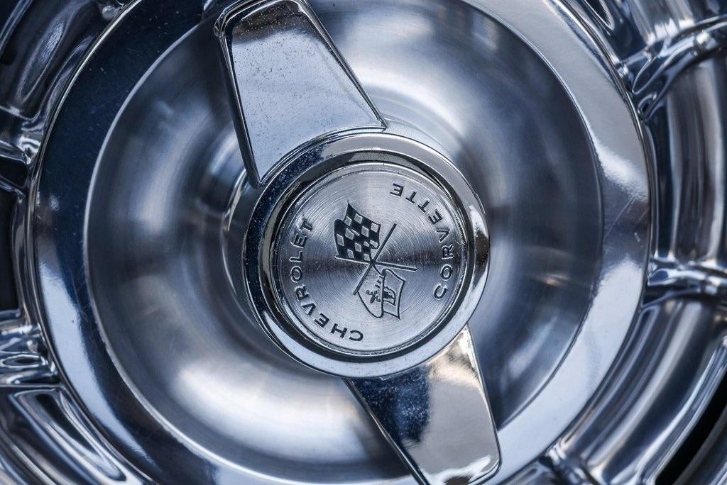 1961 Chevrolet CORVETTE STING RAY