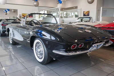 1961 Chevrolet CORVETTE STING RAY