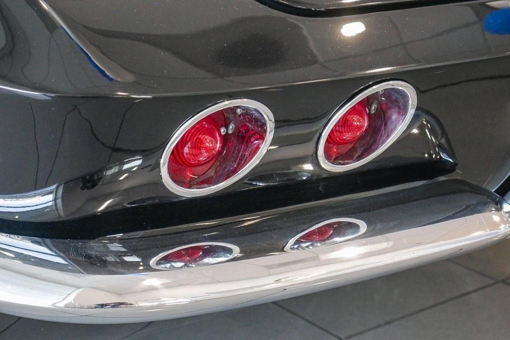 1961 Chevrolet CORVETTE STING RAY