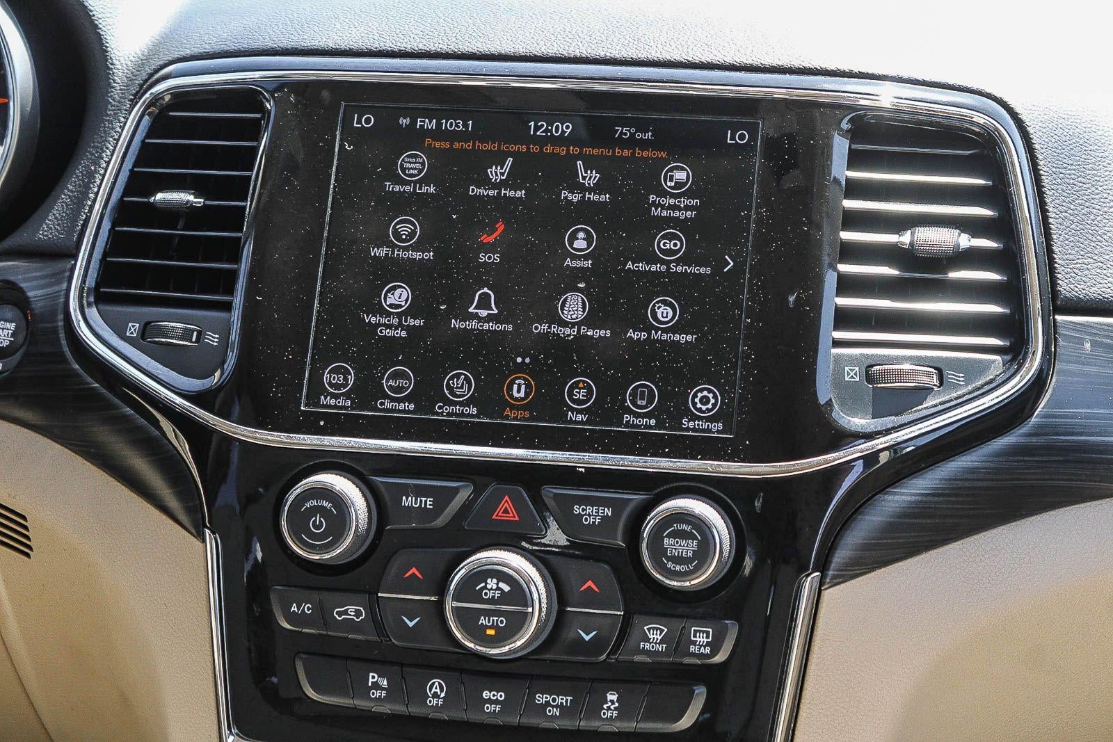 2020 Jeep Grand Cherokee Laredo E