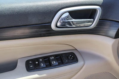 2020 Jeep Grand Cherokee Laredo E