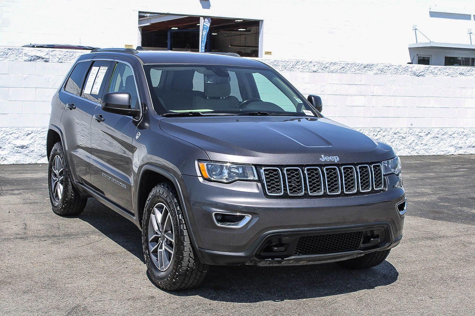 2020 Jeep Grand Cherokee Laredo E
