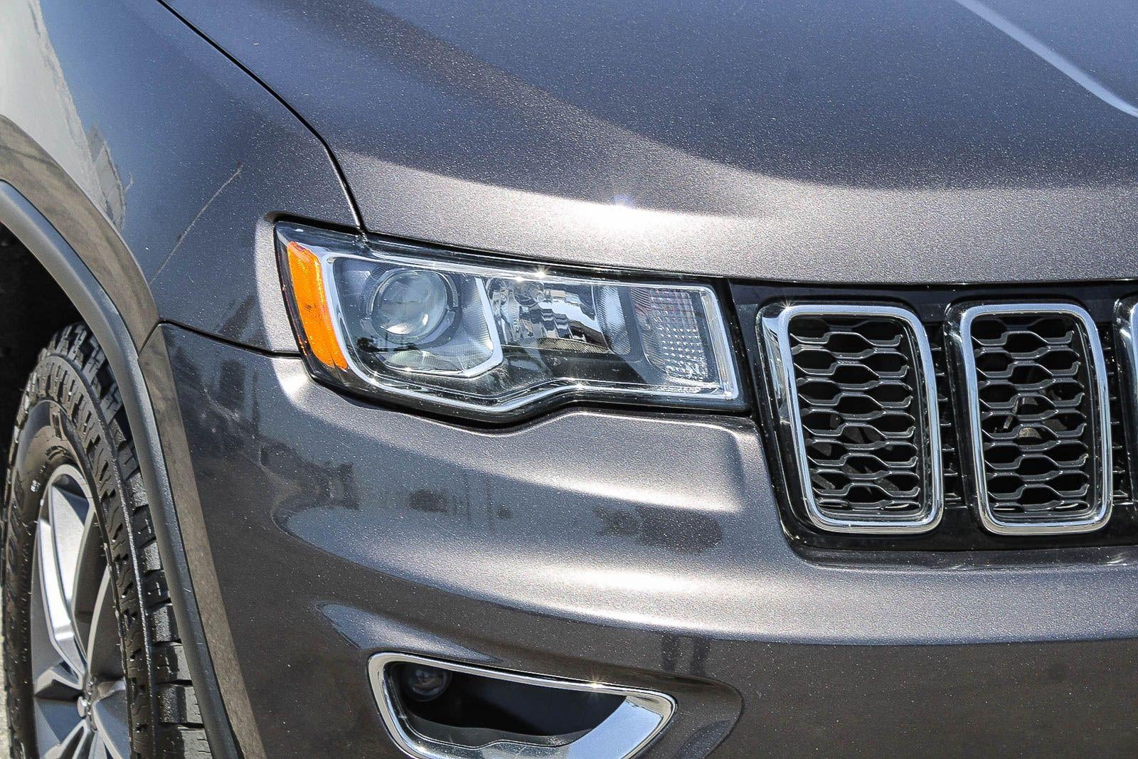 2020 Jeep Grand Cherokee Laredo E