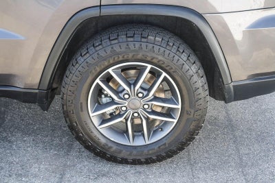 2020 Jeep Grand Cherokee Laredo E
