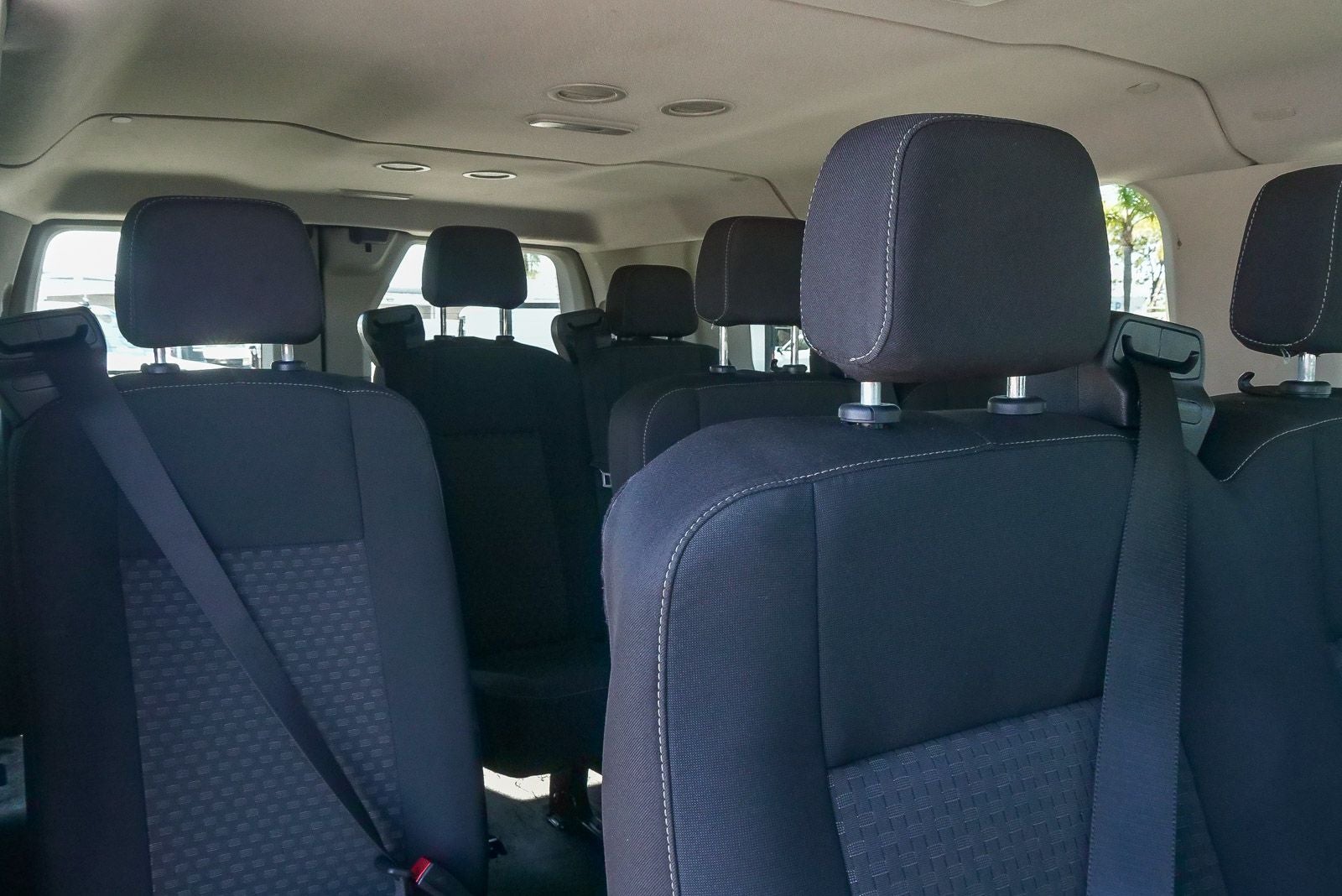 2022 Ford Transit Passenger Wagon XL