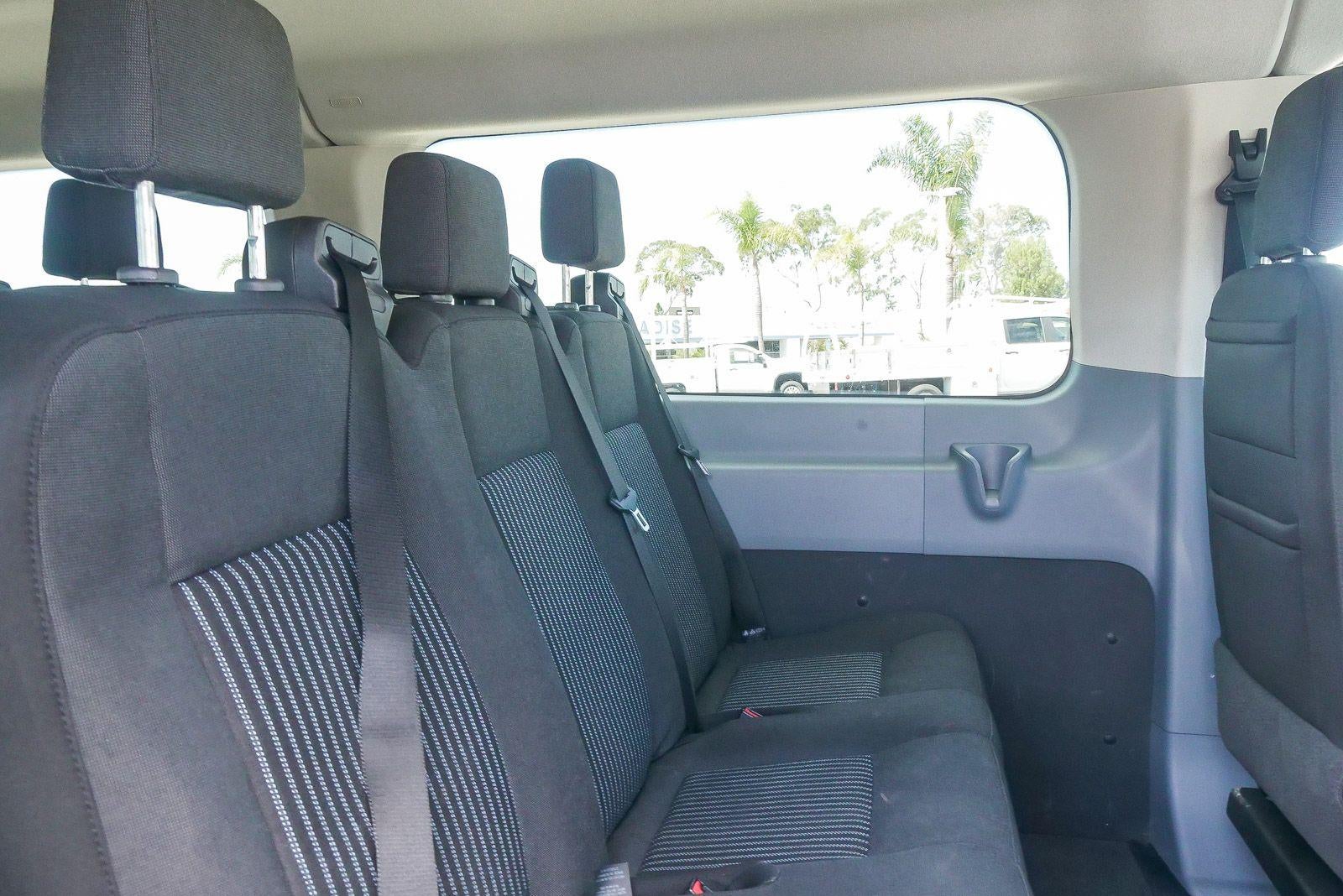 2018 Ford Transit Passenger Wagon XL