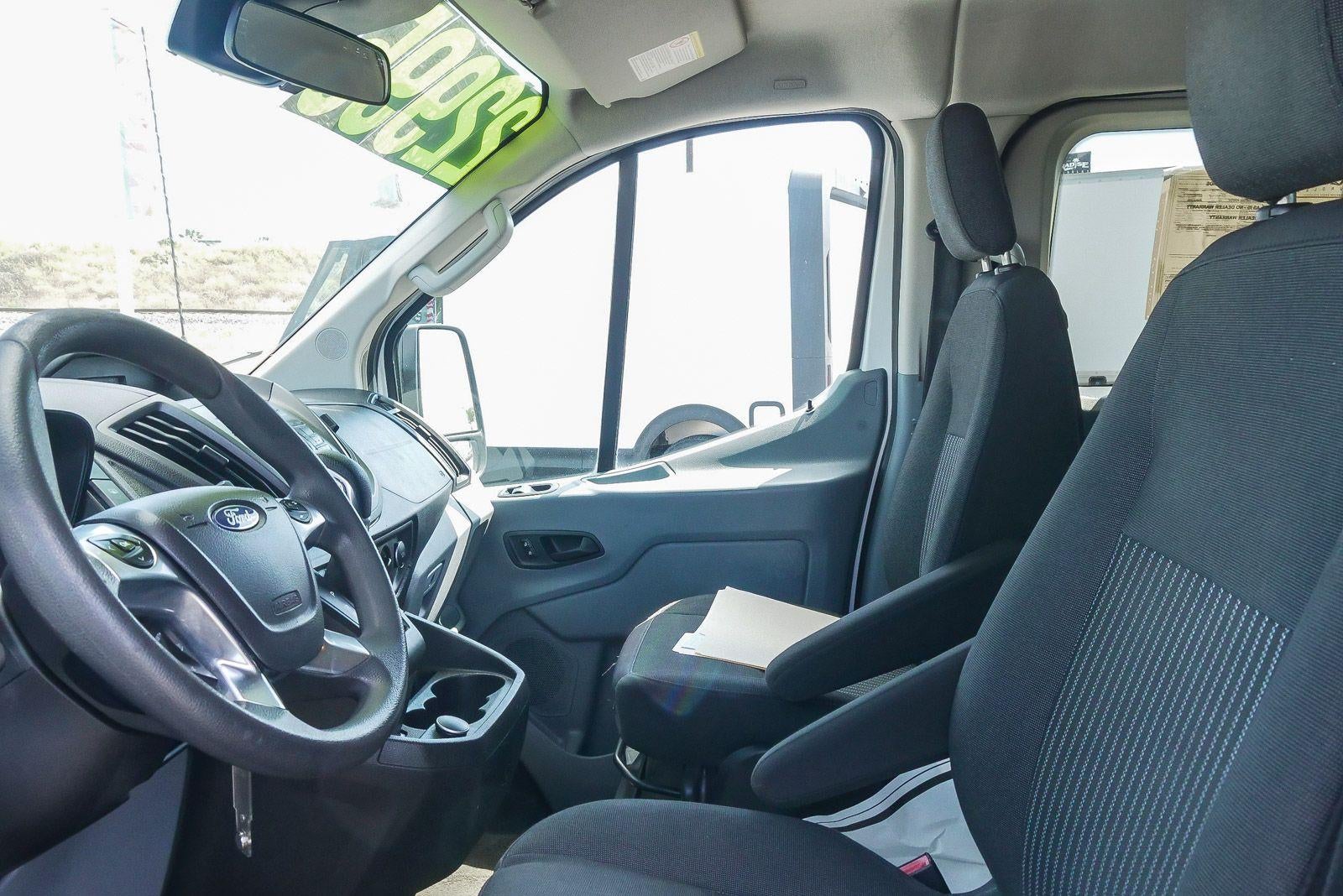 2018 Ford Transit Passenger Wagon XL