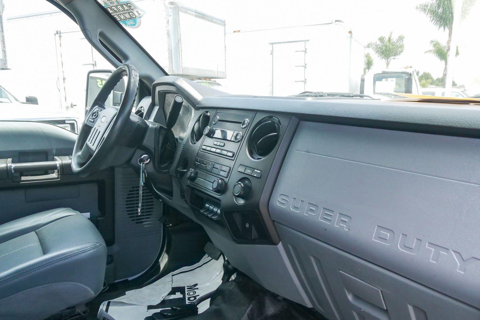 2016 Ford Super Duty F-550 DRW XLT