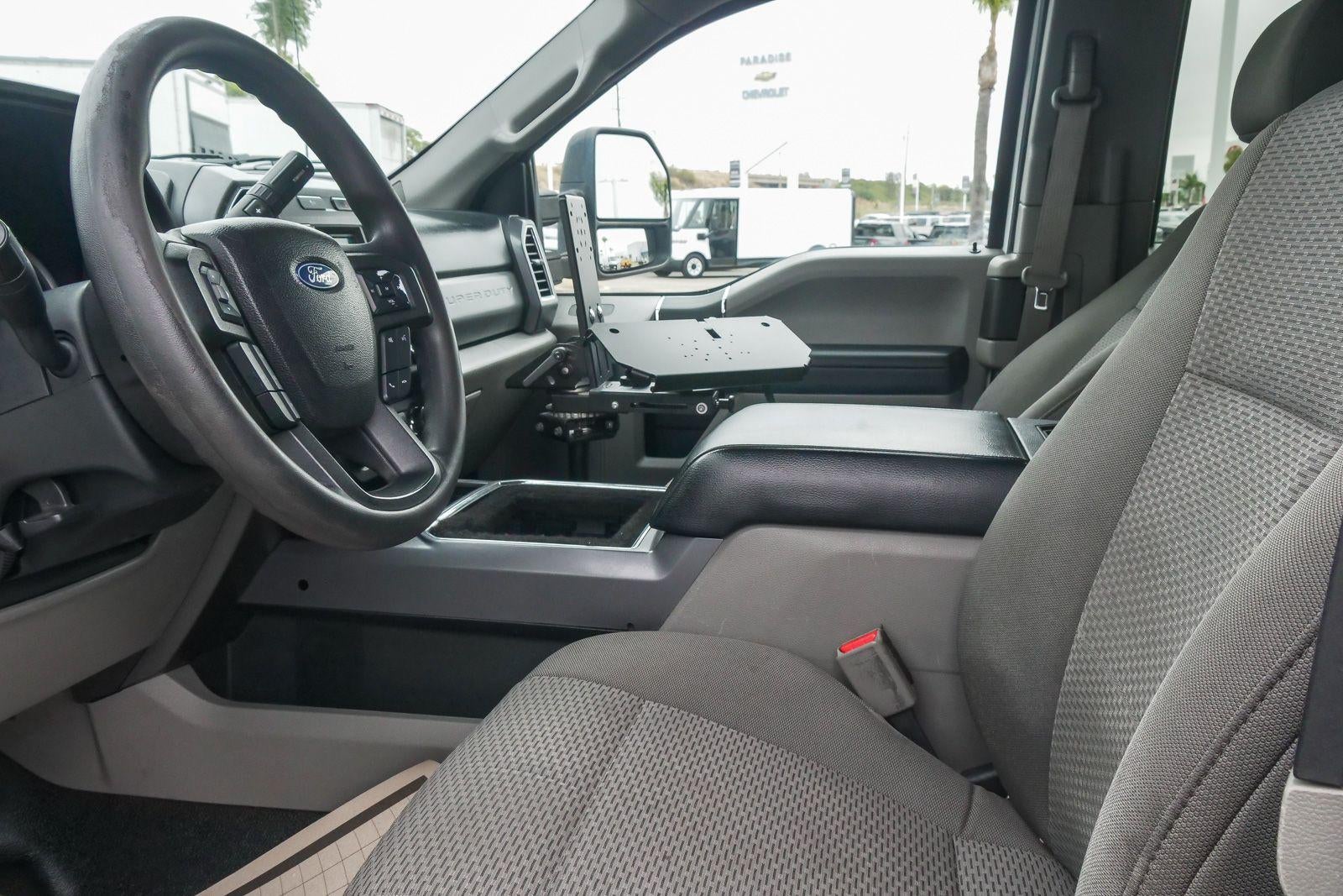 2017 Ford Super Duty F-350 SRW Lariat