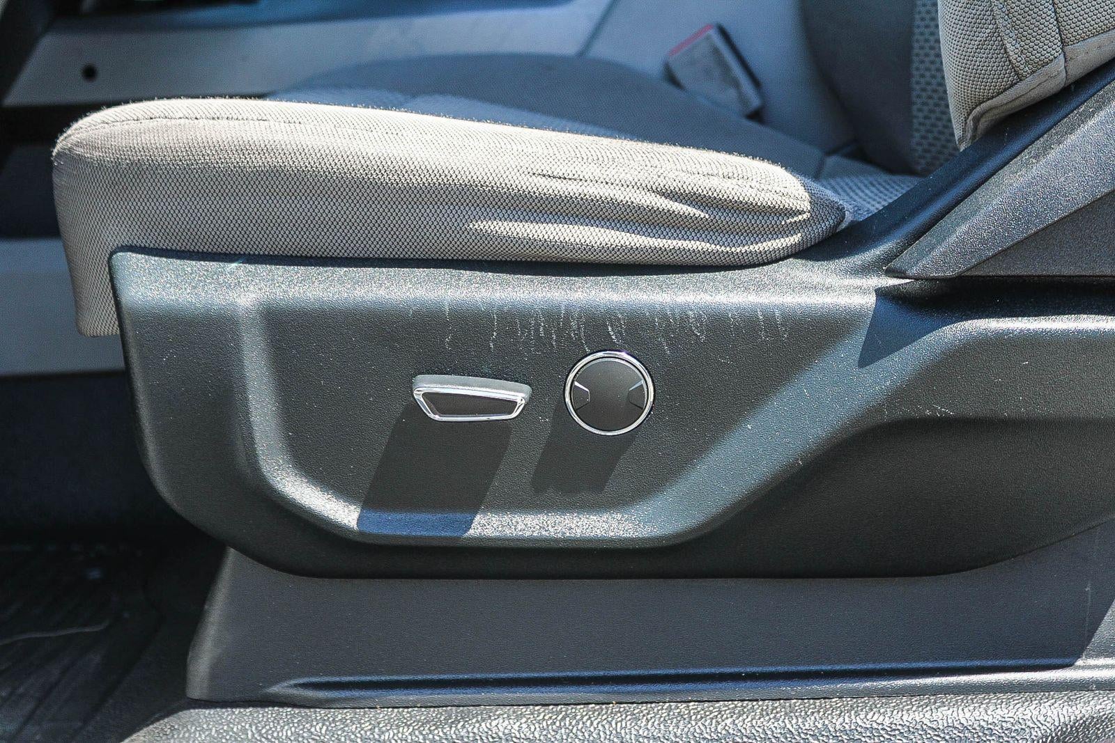 2017 Ford Super Duty F-350 SRW Lariat
