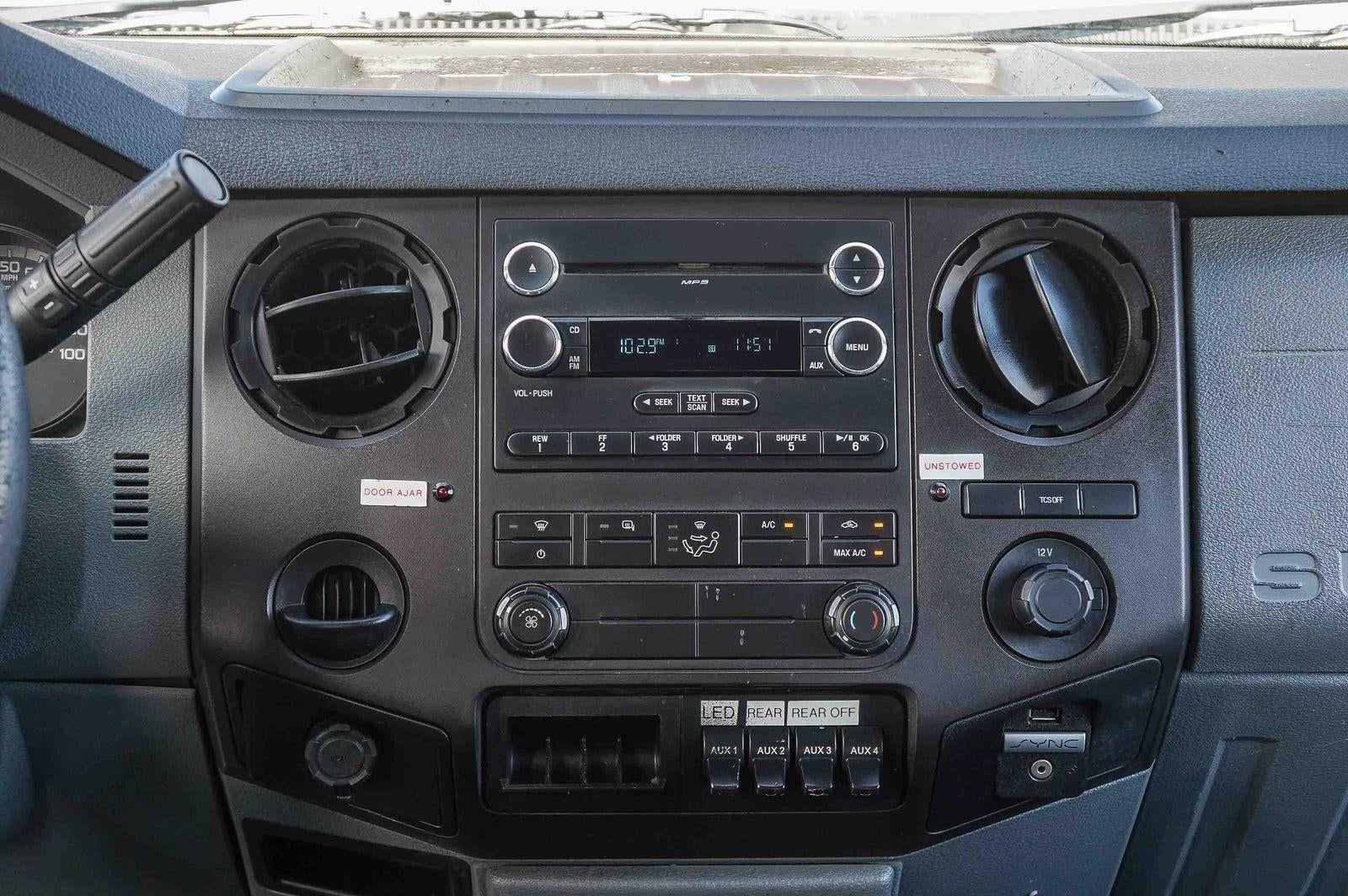 2016 Ford Super Duty F-350 DRW Lariat