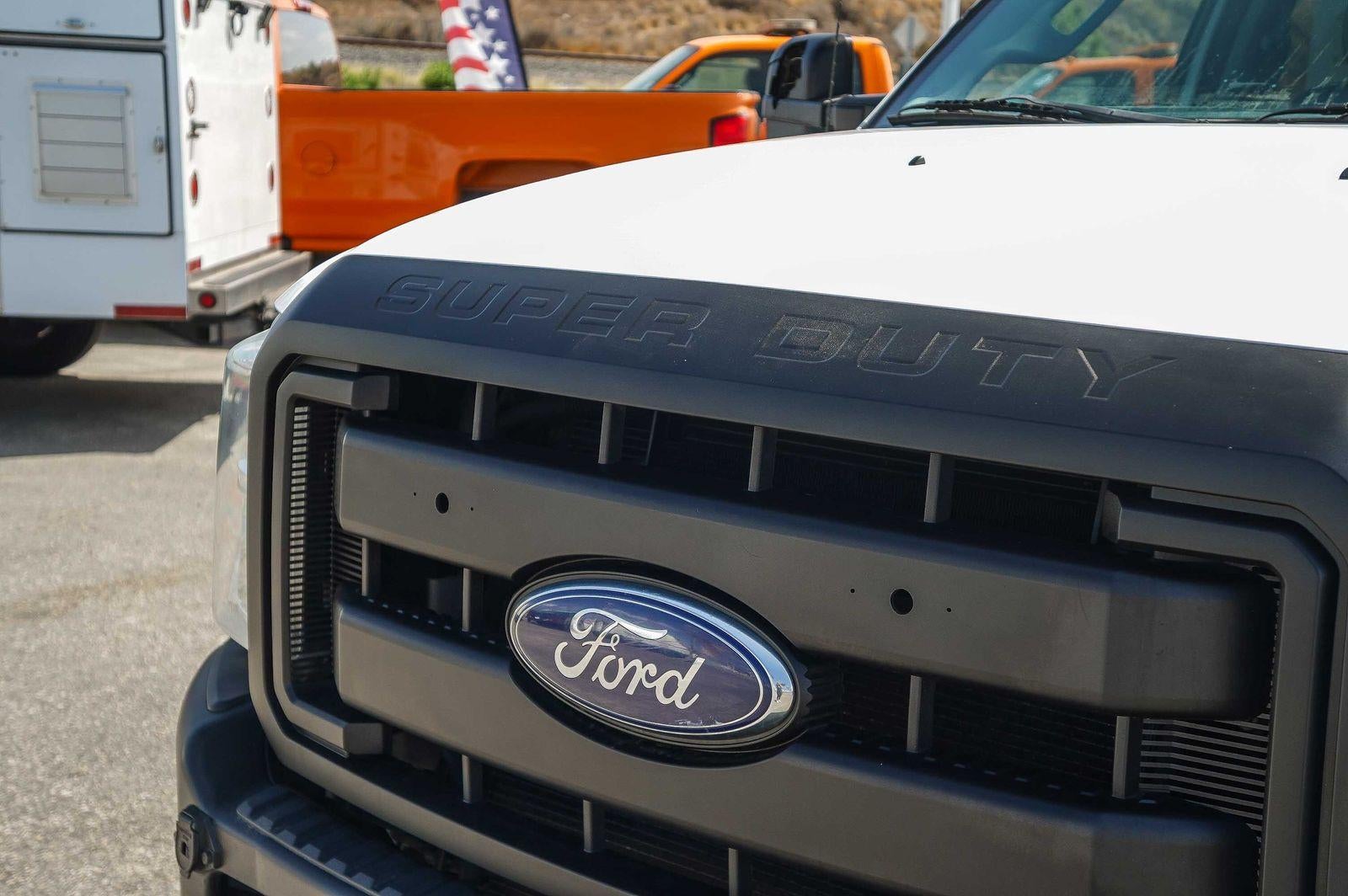 2016 Ford Super Duty F-350 DRW Lariat
