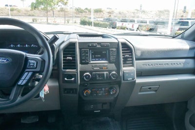 2017 Ford Super Duty F-350 DRW Lariat