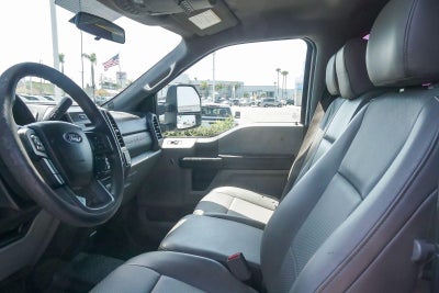 2017 Ford Super Duty F-350 DRW Lariat