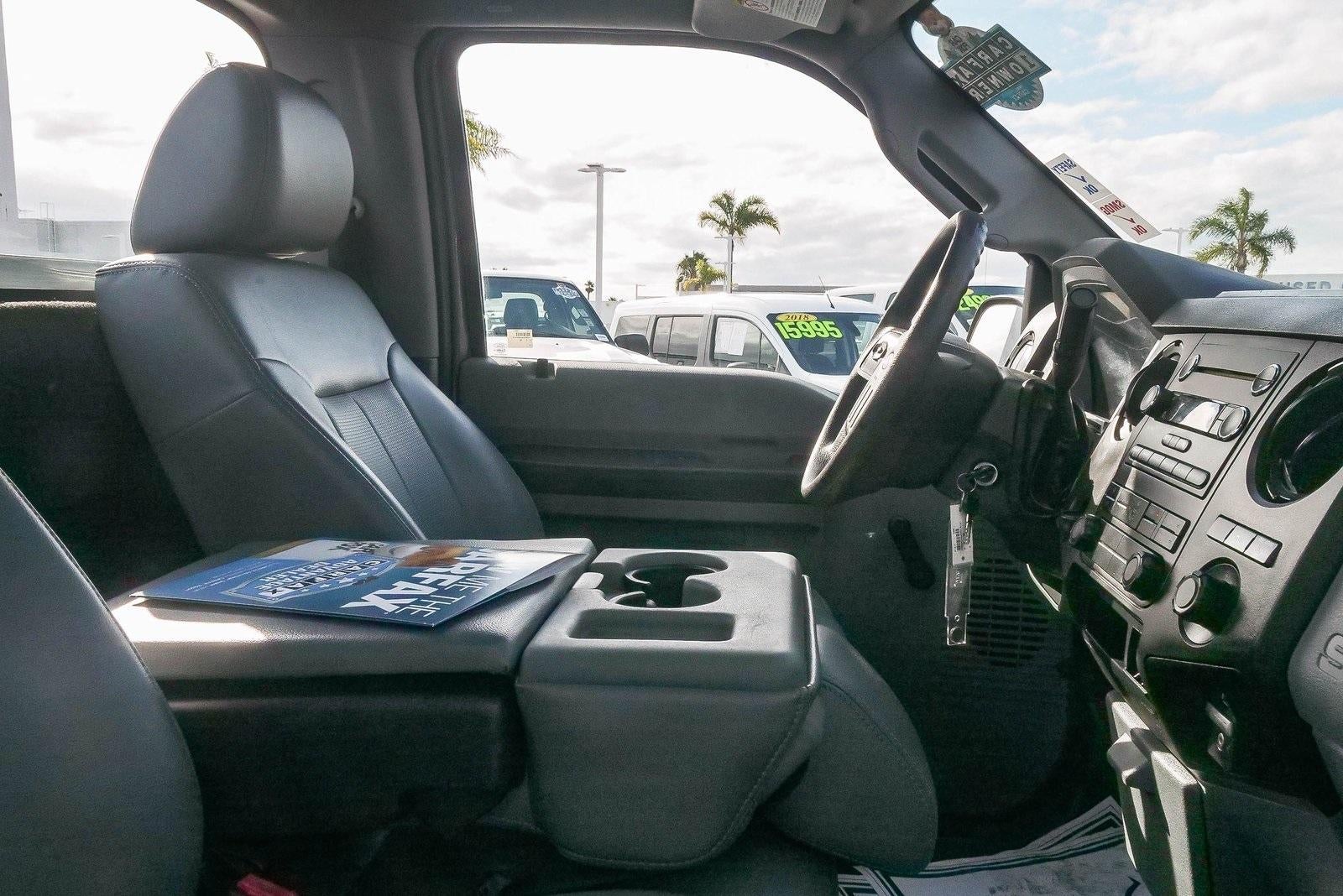 2016 Ford Super Duty F-250 SRW XL