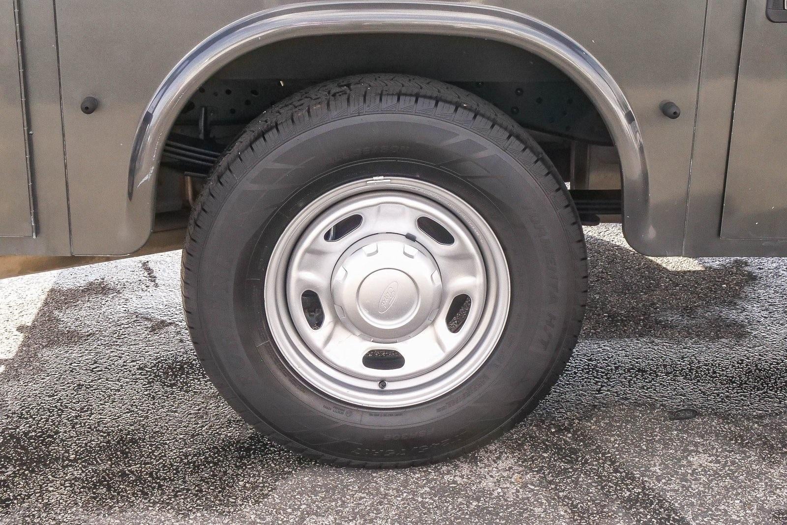 2016 Ford Super Duty F-250 SRW XL