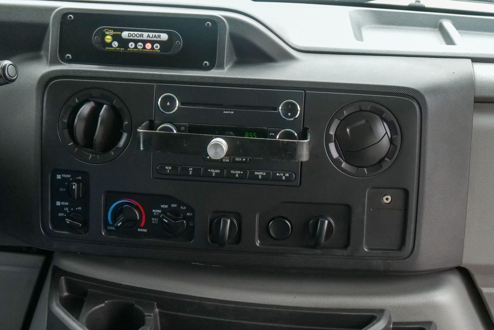 2013 Ford Econoline Commercial Cuta Base
