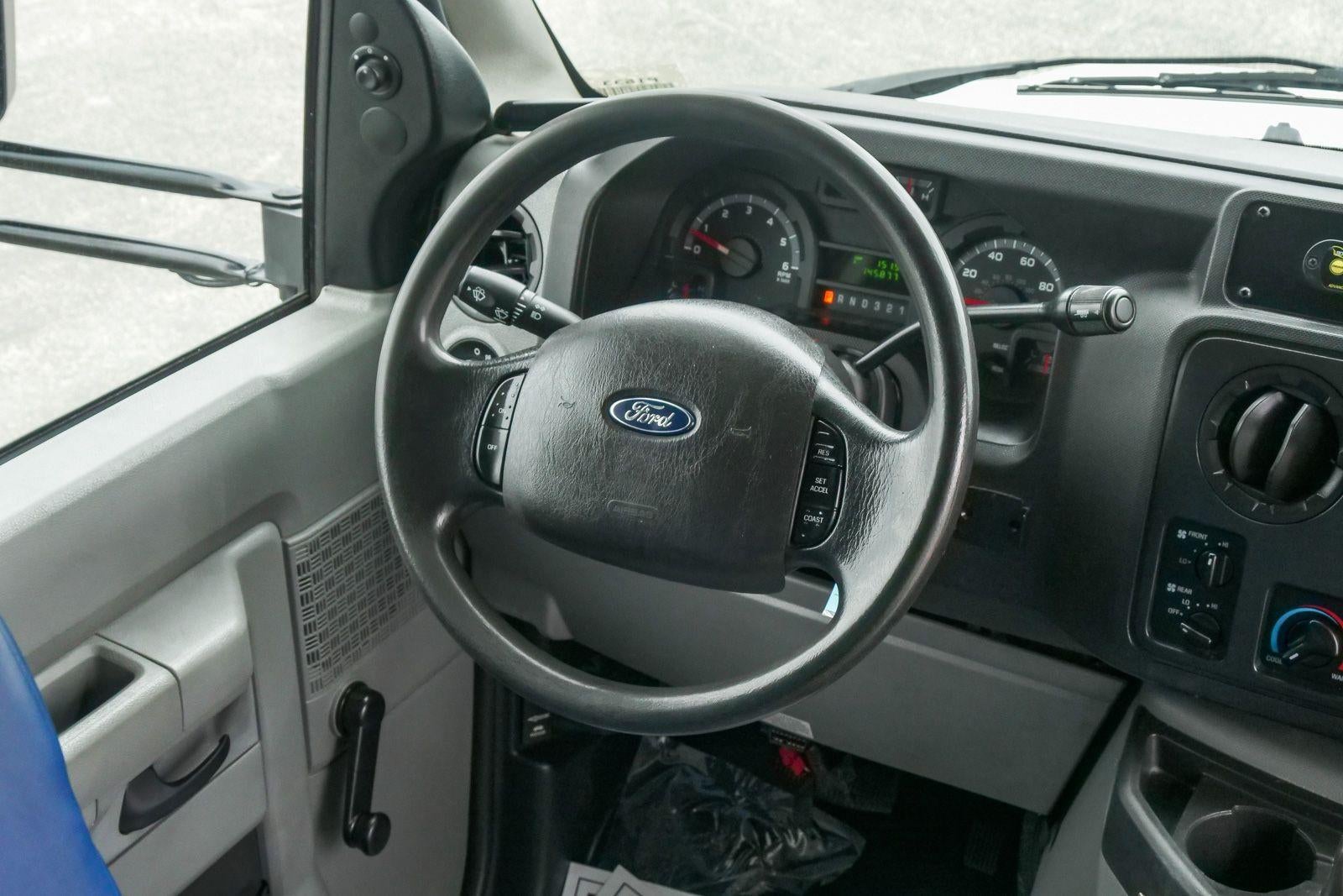 2013 Ford Econoline Commercial Cuta Base