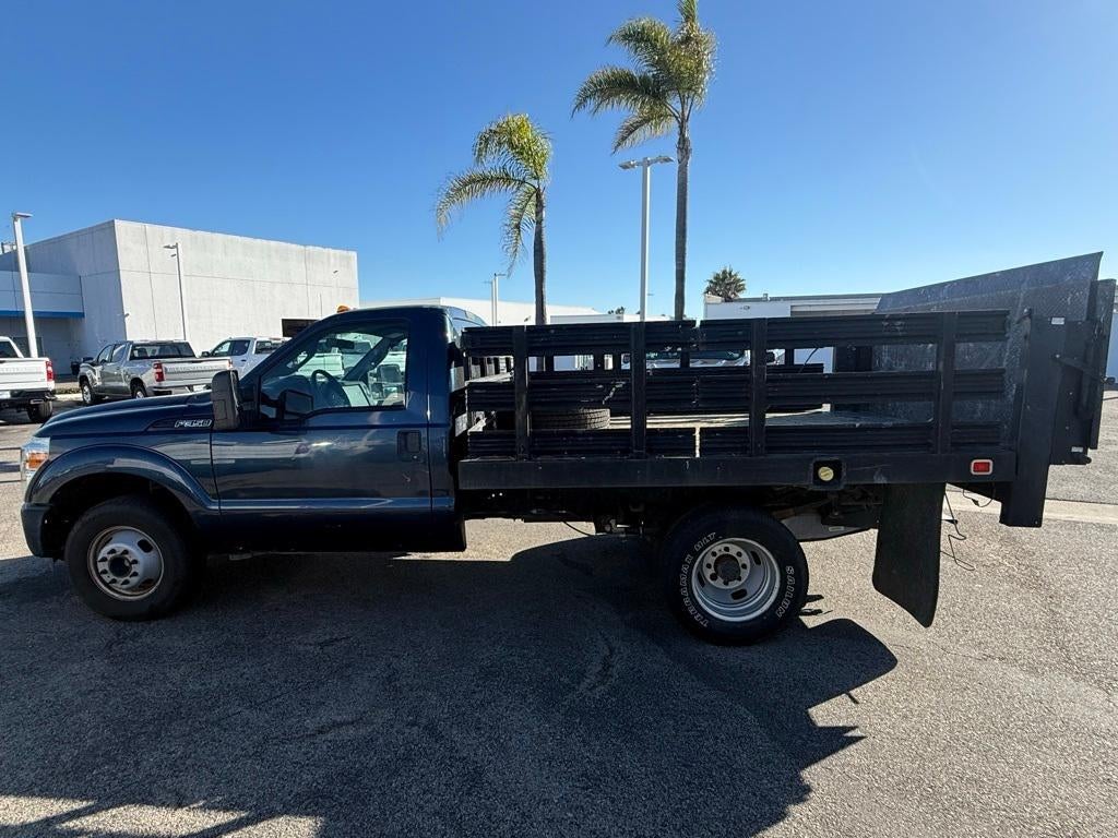 2016 Ford Super Duty F-350 DRW XL