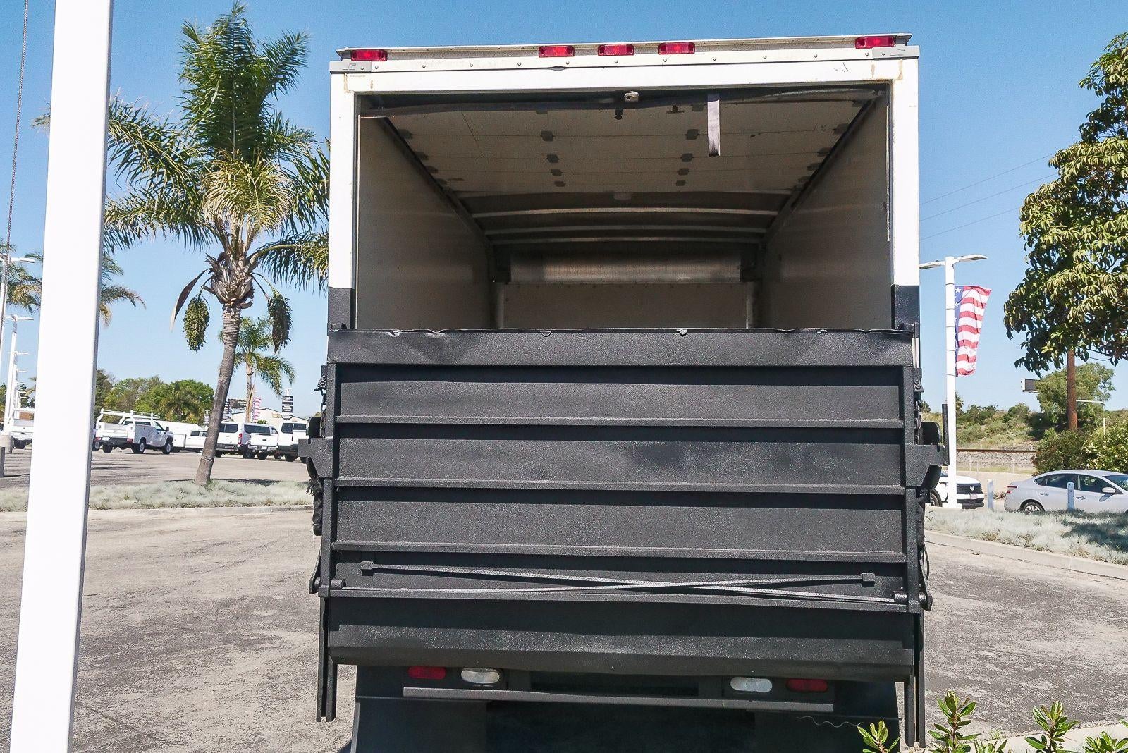 2013 Ford Super Duty F-450 DRW XL