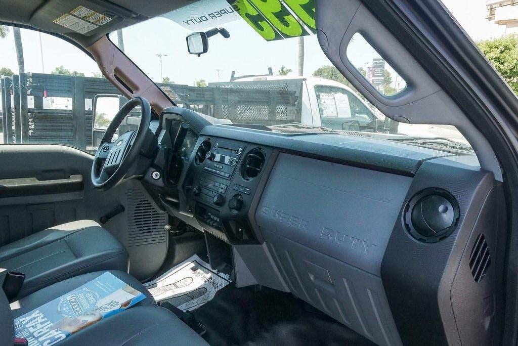 2012 Ford Super Duty F-450 DRW XL