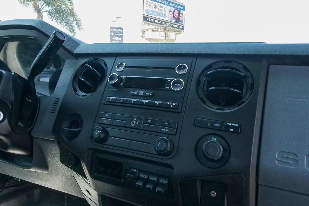 2012 Ford Super Duty F-450 DRW XL