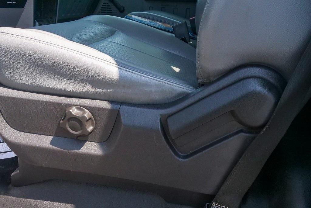 2012 Ford Super Duty F-450 DRW XL