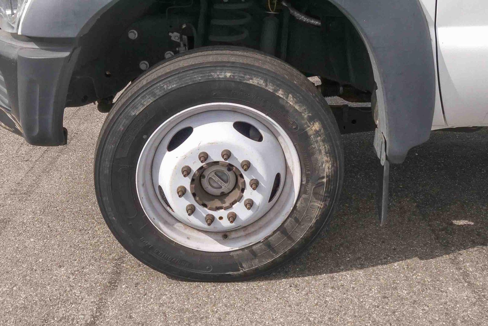 2012 Ford Super Duty F-450 DRW XL