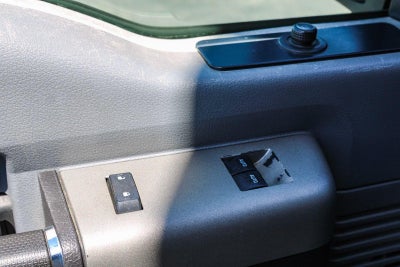 2015 Ford Super Duty F-550 DRW XL