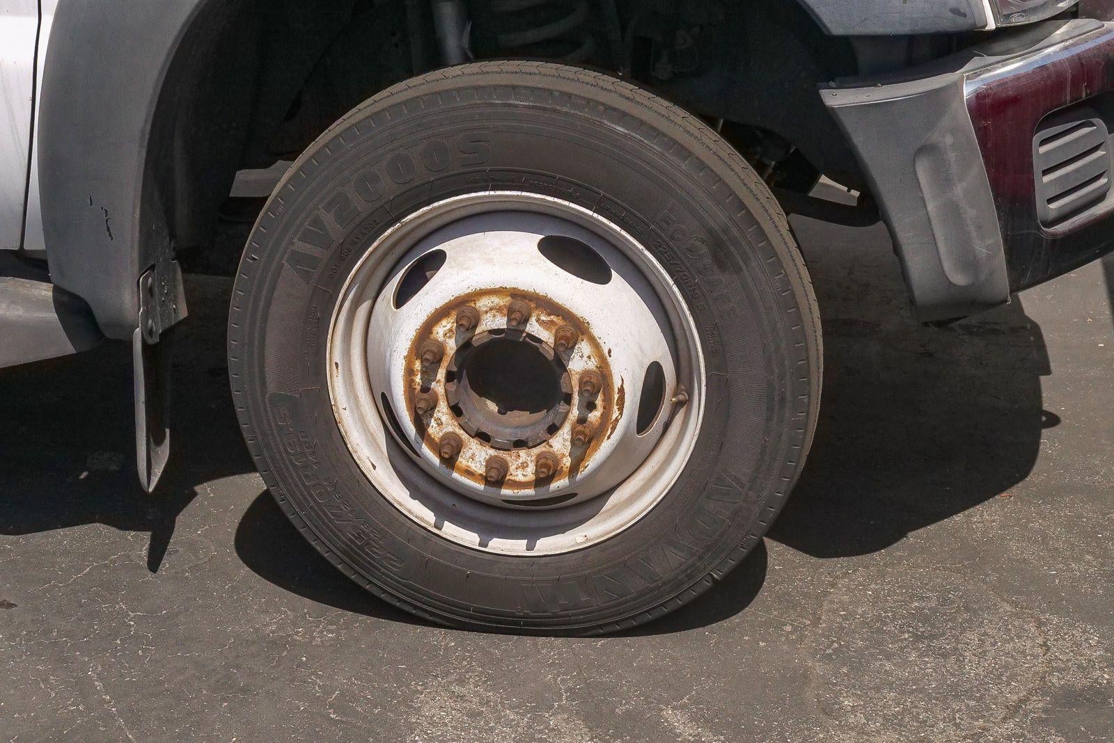 2015 Ford Super Duty F-550 DRW XL