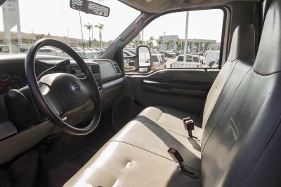 2003 Ford Super Duty F-350 DRW XL