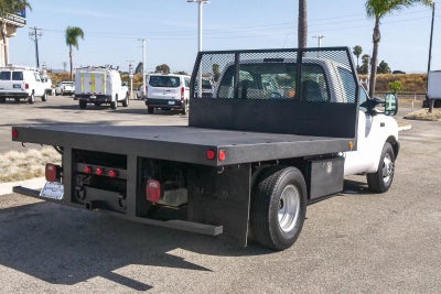 2003 Ford Super Duty F-350 DRW XL