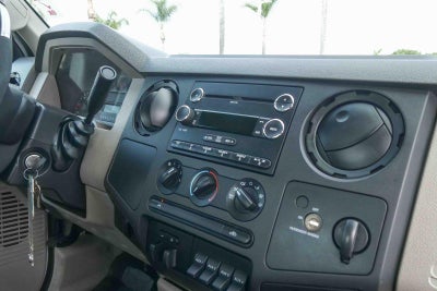2010 Ford Super Duty F-350 DRW XL