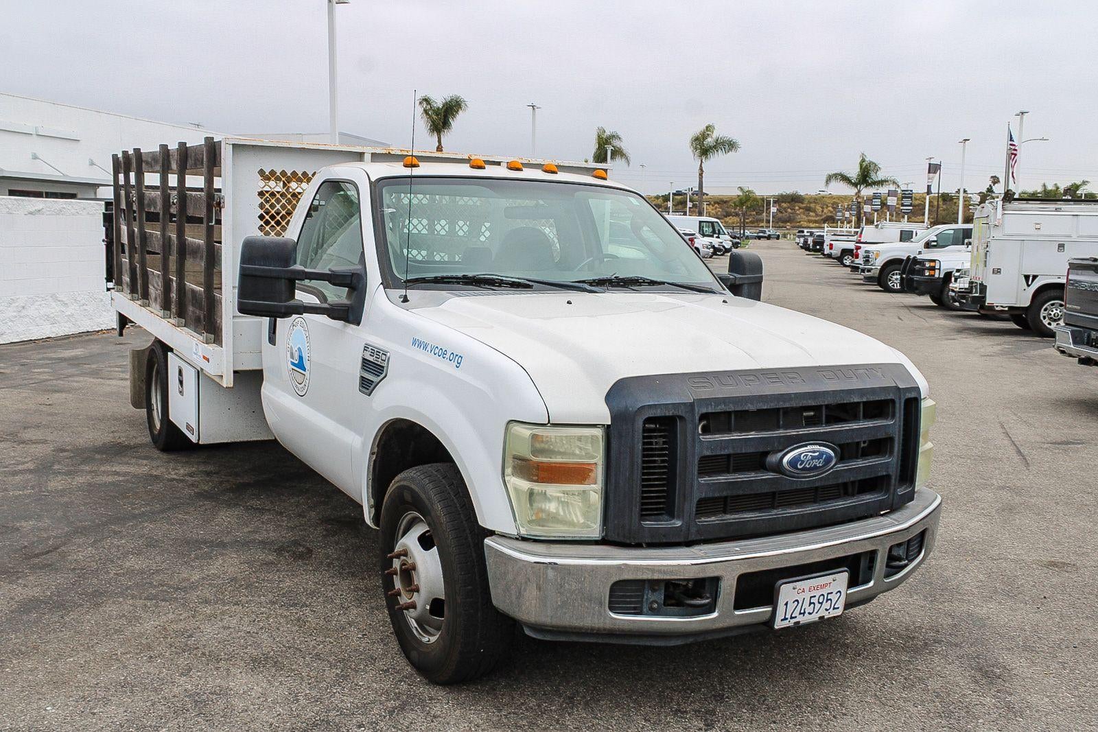 2010 Ford Super Duty F-350 DRW XL