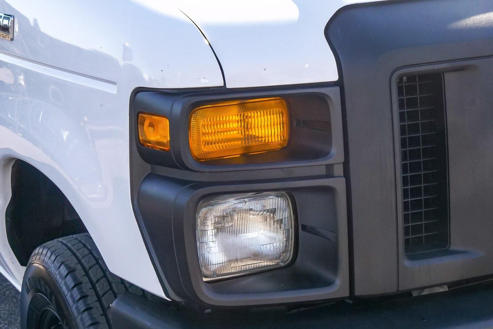 2013 Ford Econoline Commercial Cuta Base