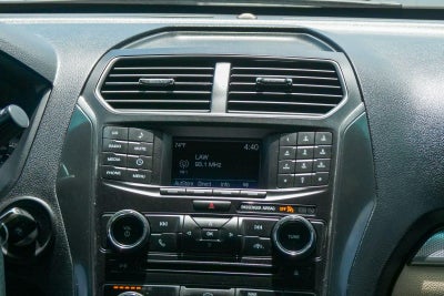 2016 Ford Explorer Base