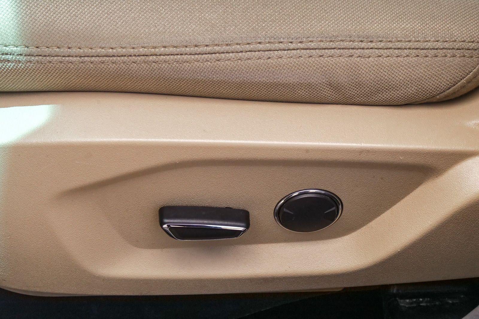 2016 Ford Explorer Base