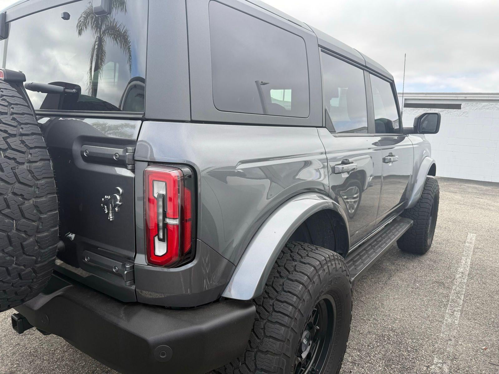 2023 Ford Bronco Base