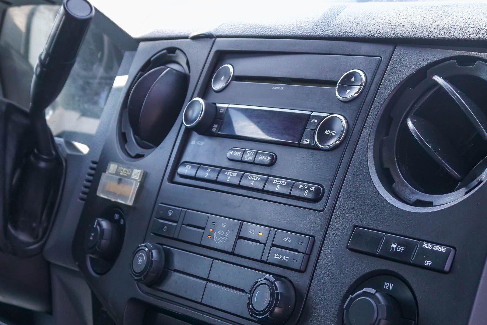 2015 Ford Super Duty F-250 SRW XLT