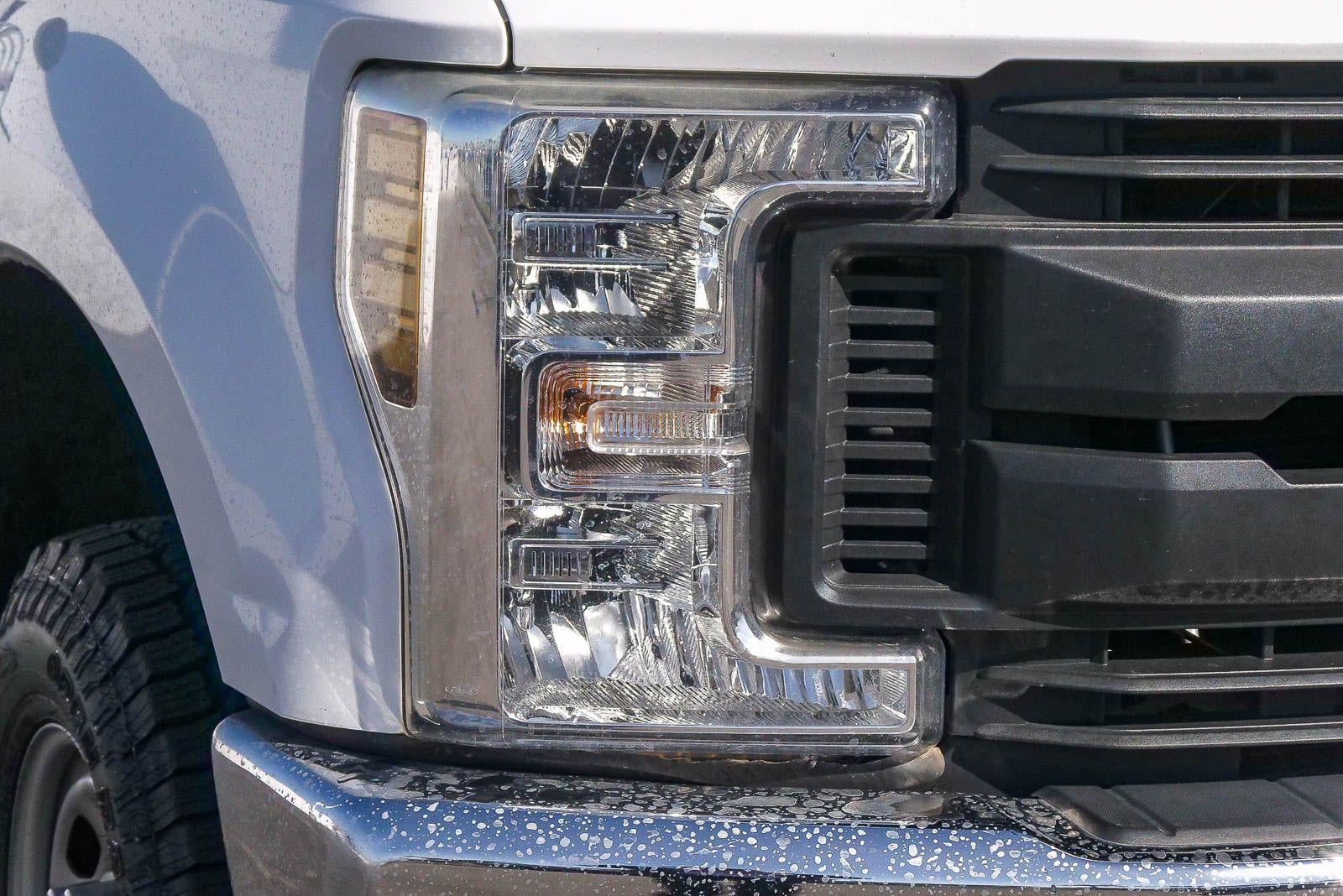 2018 Ford Super Duty F-350 SRW XL