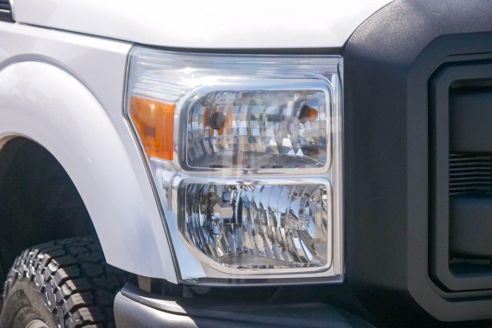 2011 Ford Super Duty F-350 SRW XL
