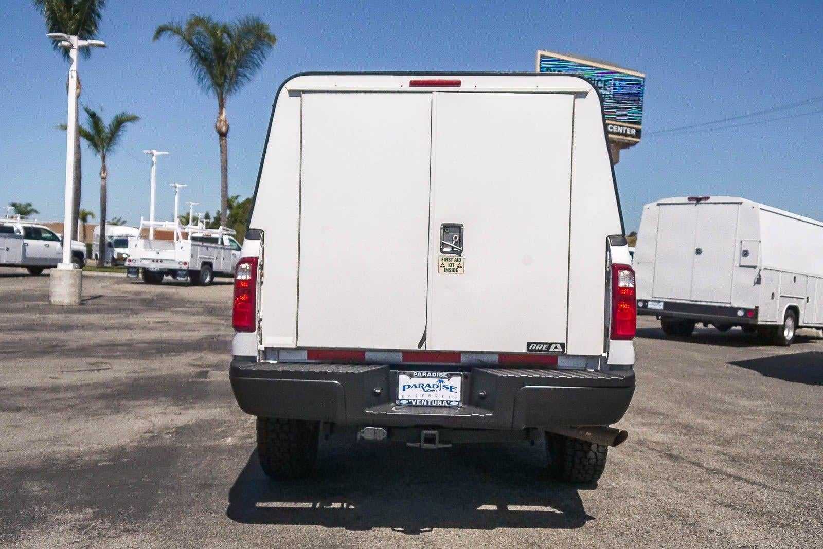 2011 Ford Super Duty F-350 SRW XL