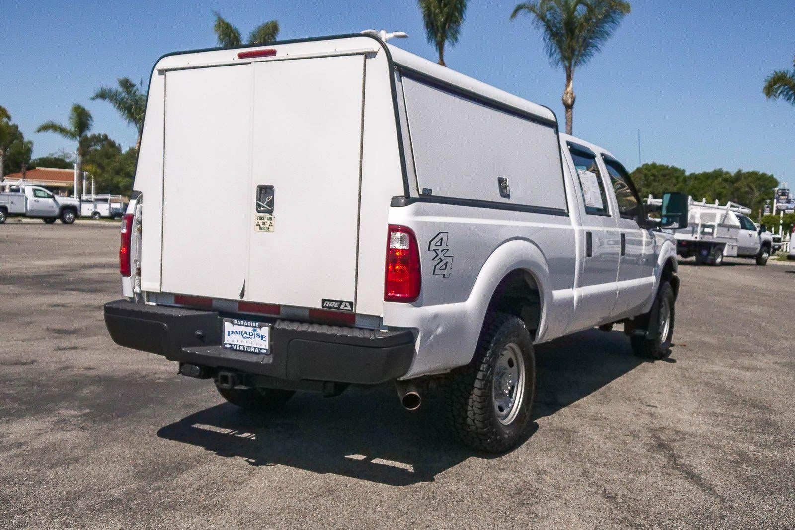 2011 Ford Super Duty F-350 SRW XL