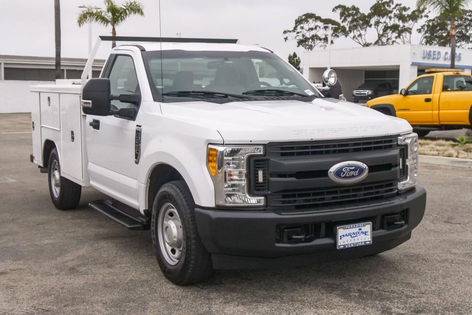 2017 Ford Super Duty F-250 SRW XL