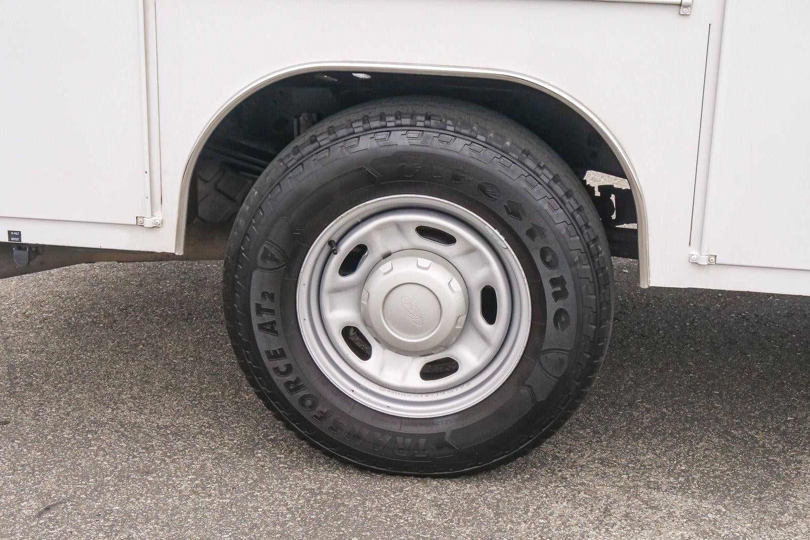 2017 Ford Super Duty F-250 SRW XL