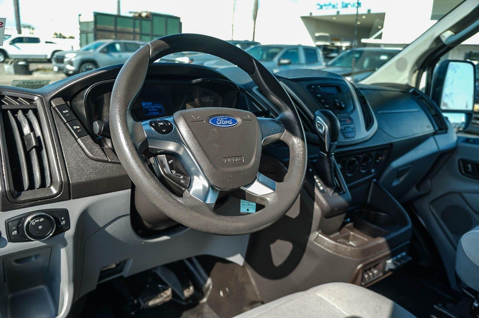 2017 Ford Transit Van Base