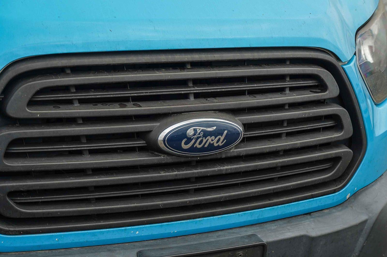 2017 Ford Transit Van Base