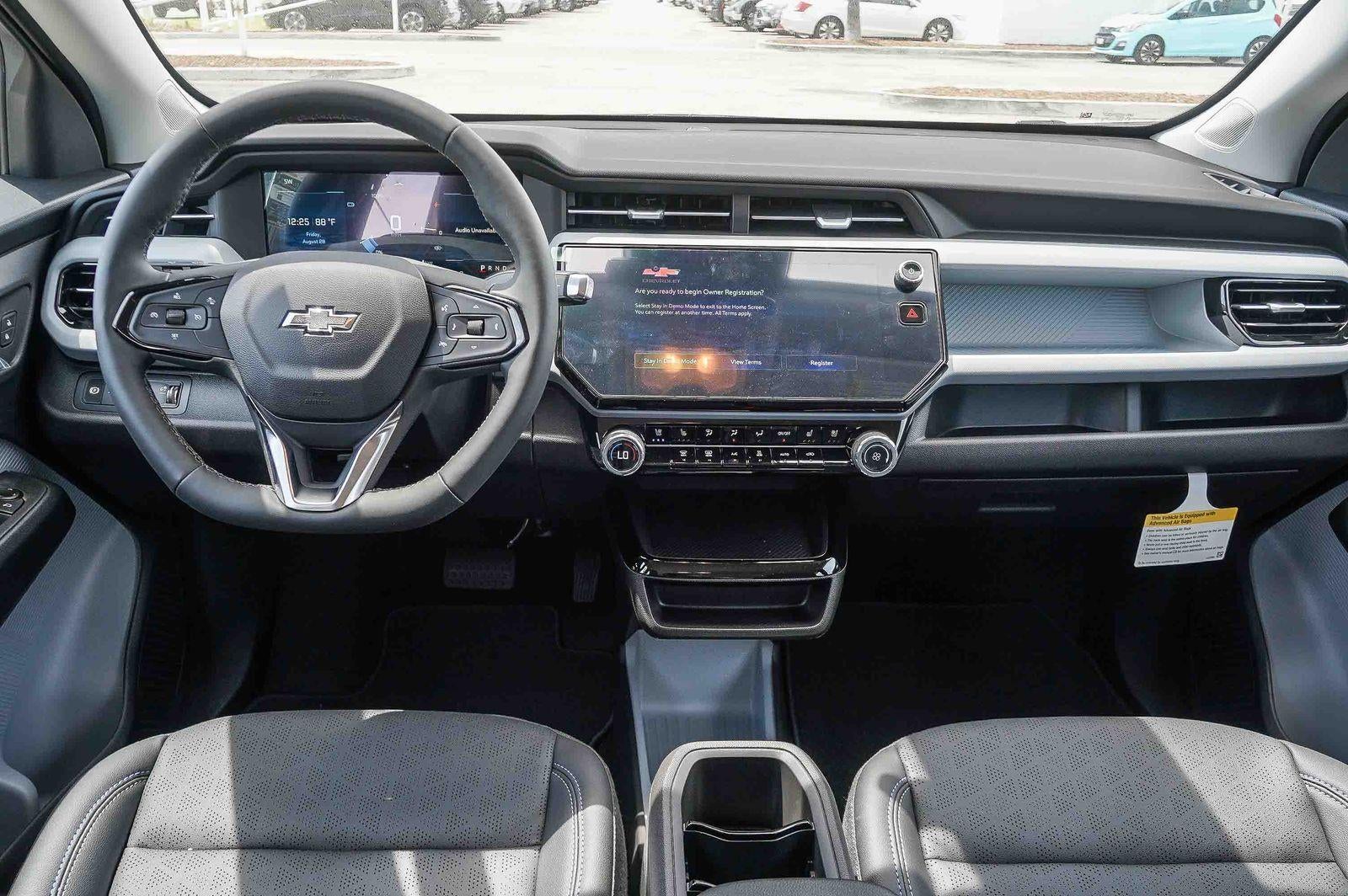 2027 Chevrolet Bolt FWD 4dr LT