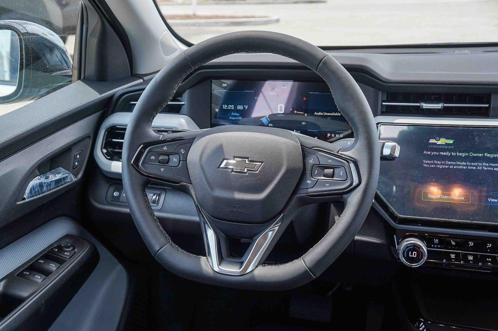 2027 Chevrolet Bolt FWD 4dr LT