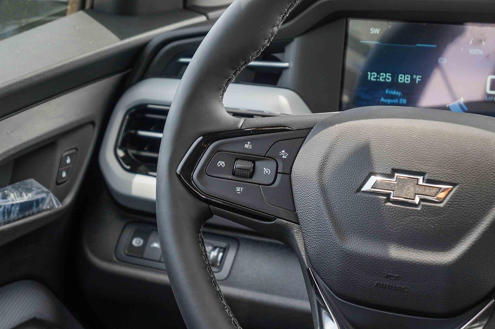 2027 Chevrolet Bolt FWD 4dr LT